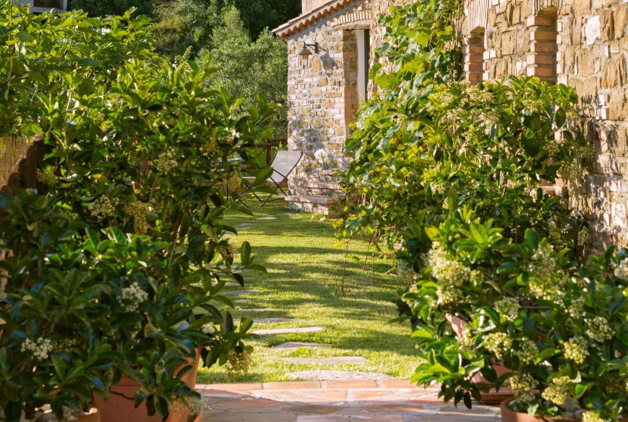 Locanda Le Tre Sorelle Casal Velino Exterior photo